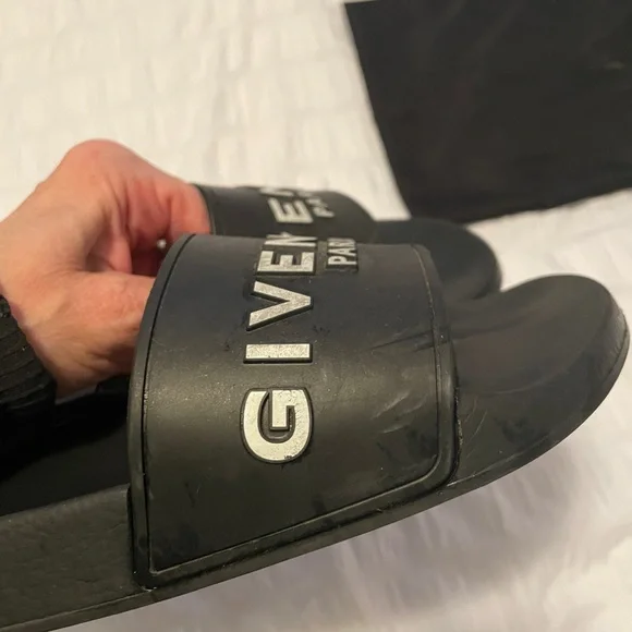 Givenchy Black Woman’s slide Sandals Sleek Minimalist Design - Picture 7 of 14